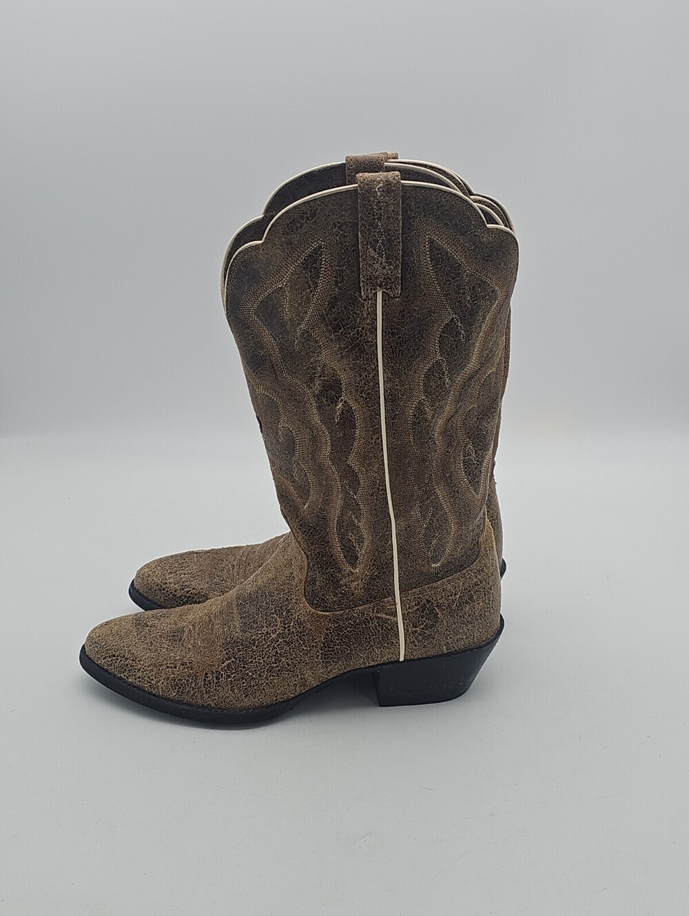 Ariat Women's Heritage Western R Toe 'Shattered' Distressed Leather Boots Sz 9b